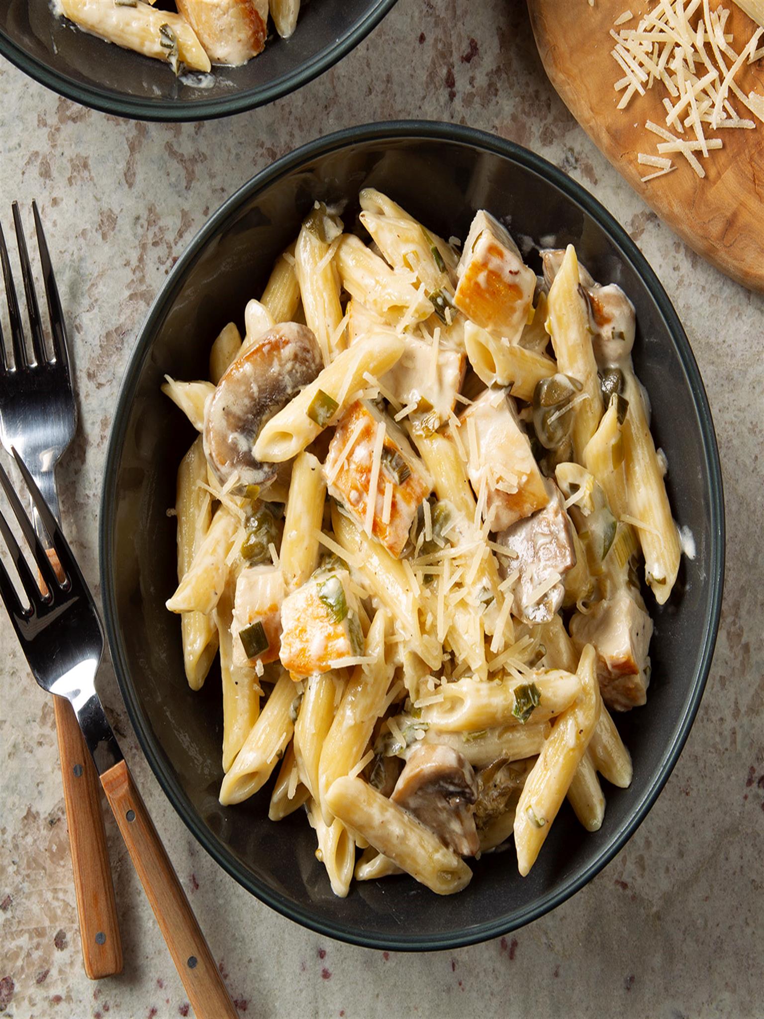 Creamy Chicken and Pasta Recipe: How to Make It