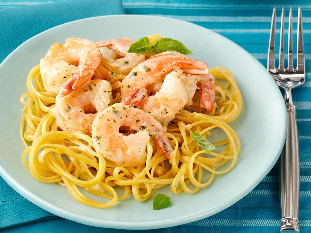Creamy Pesto Shrimp Linguine Recipe: How to Make It