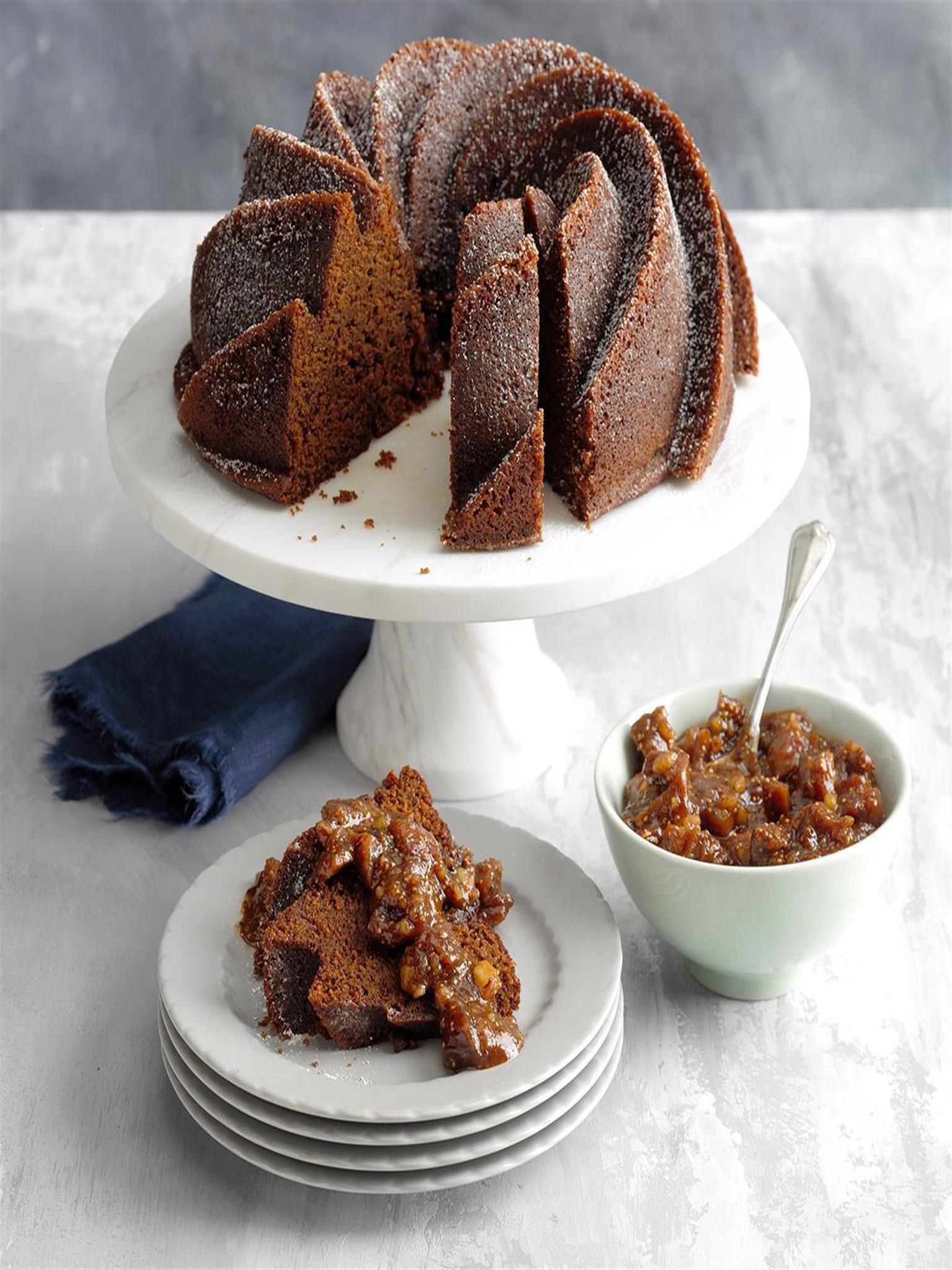 Gingerbread with Fig-Walnut Sauce Recipe: How to Make It