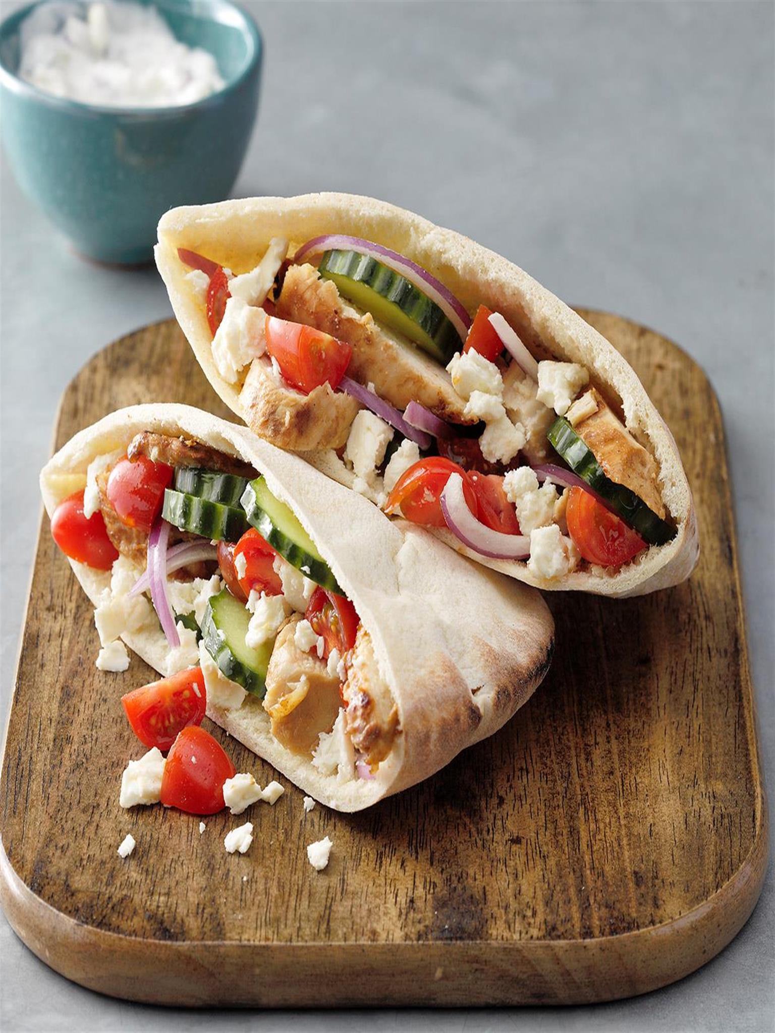 Greek Grilled Chicken Pitas Recipe How To Make It