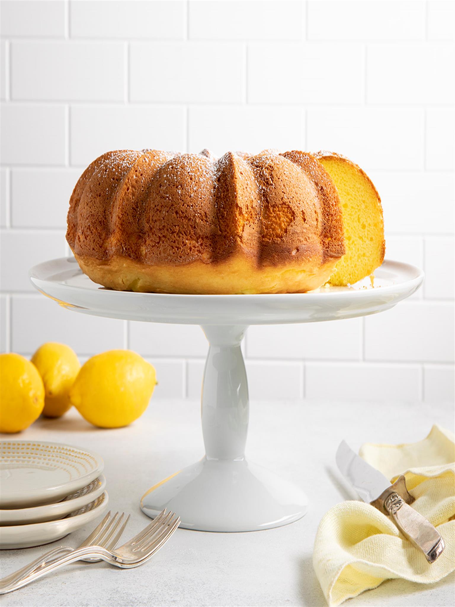 Glazed Lemon Pound Cake Recipe - Flavorite
