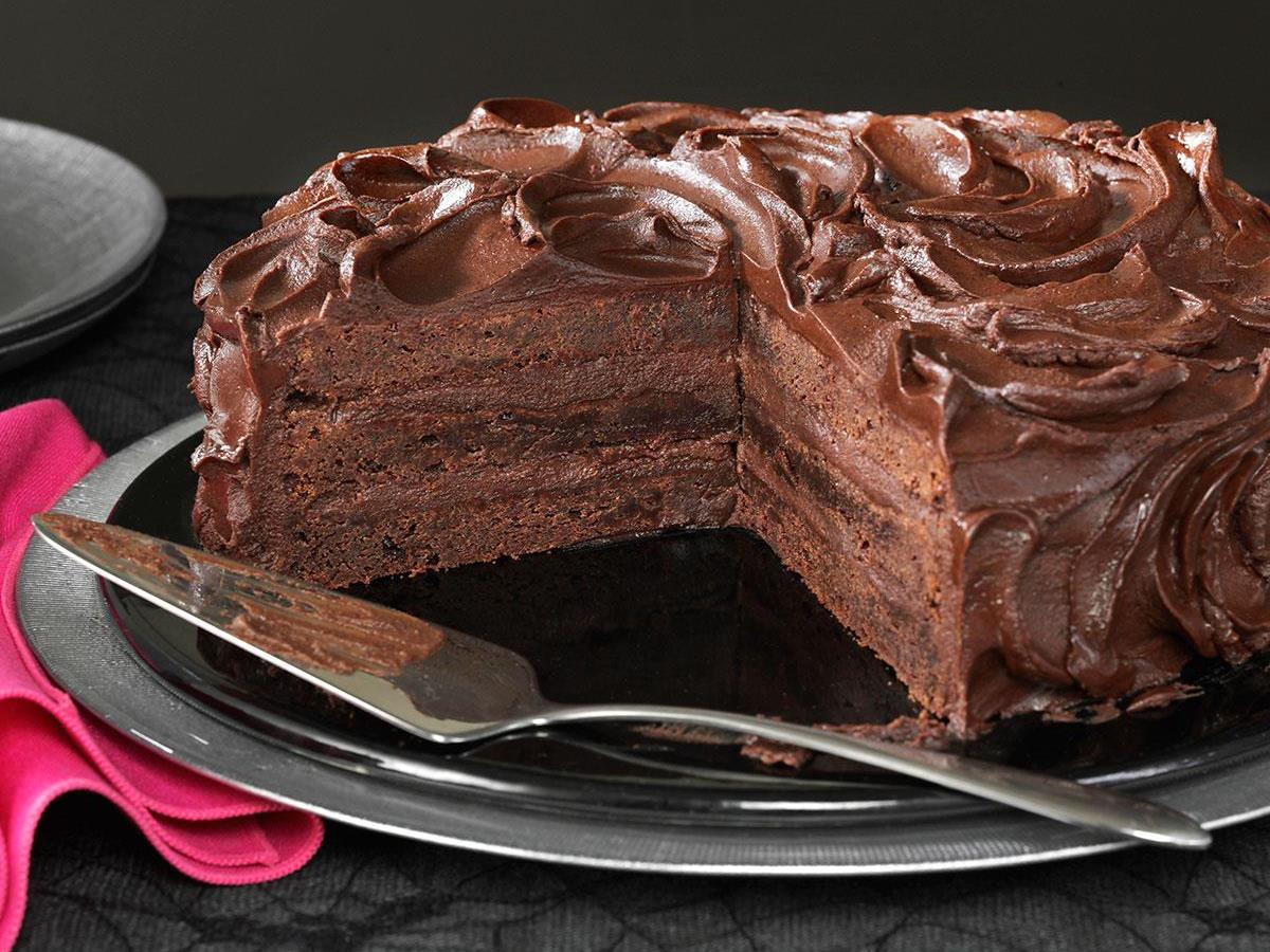 Chocolate Brownie Cake Recipe - Baking Made Simple by Bakeomaniac
