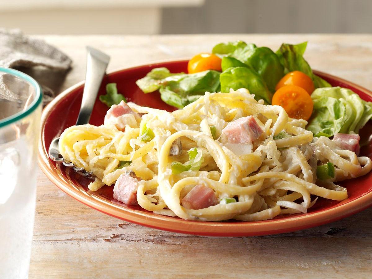 Linguine with Ham & Swiss Cheese Recipe: How to Make It