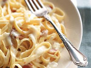 Creamy Pasta with Bacon Recipe: How to Make It