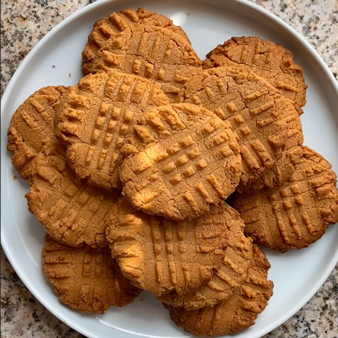 3-Ingredient Peanut Butter Cookies - Eating Bird Food