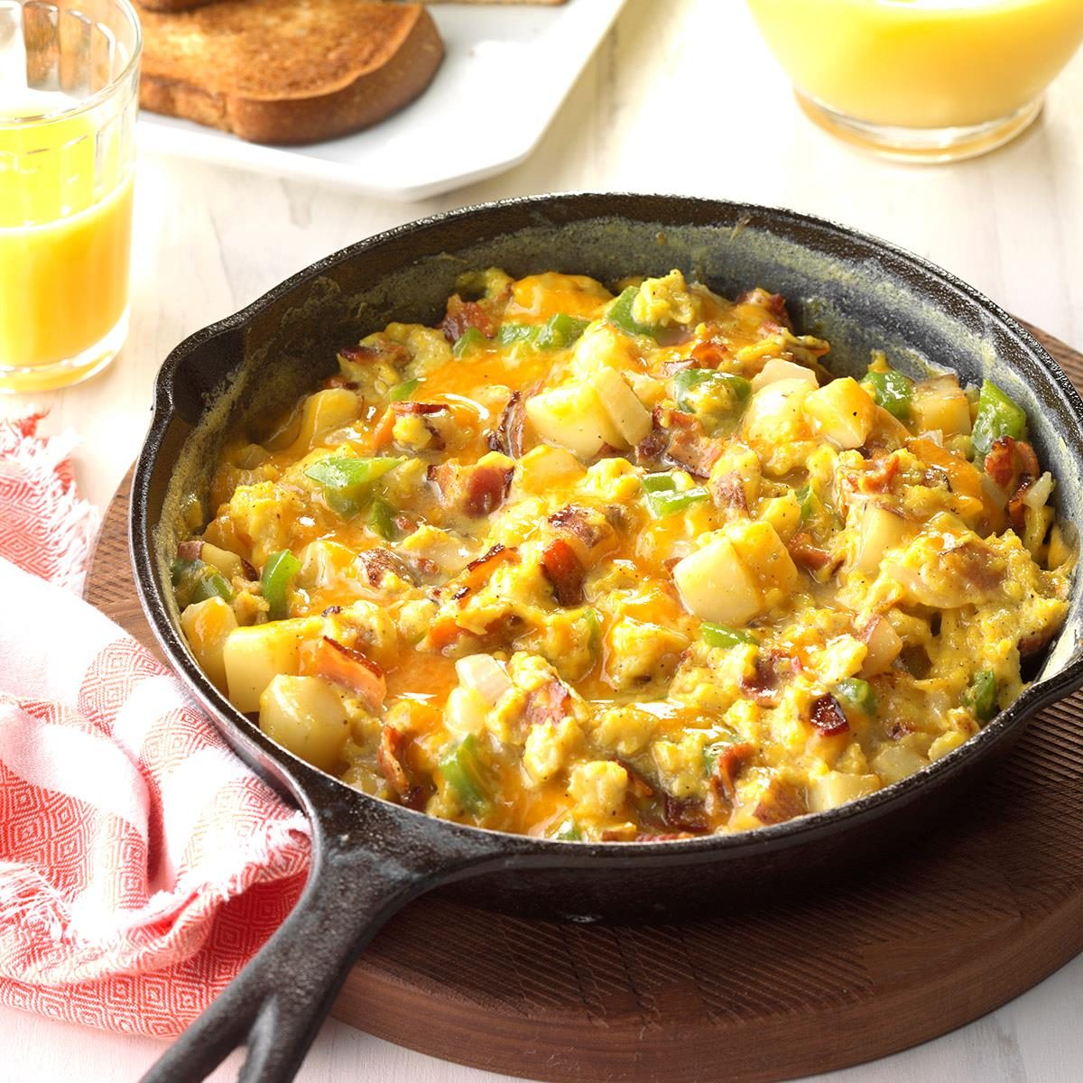 Country Style Scrambled Eggs Recipe How To Make It Taste Of Home