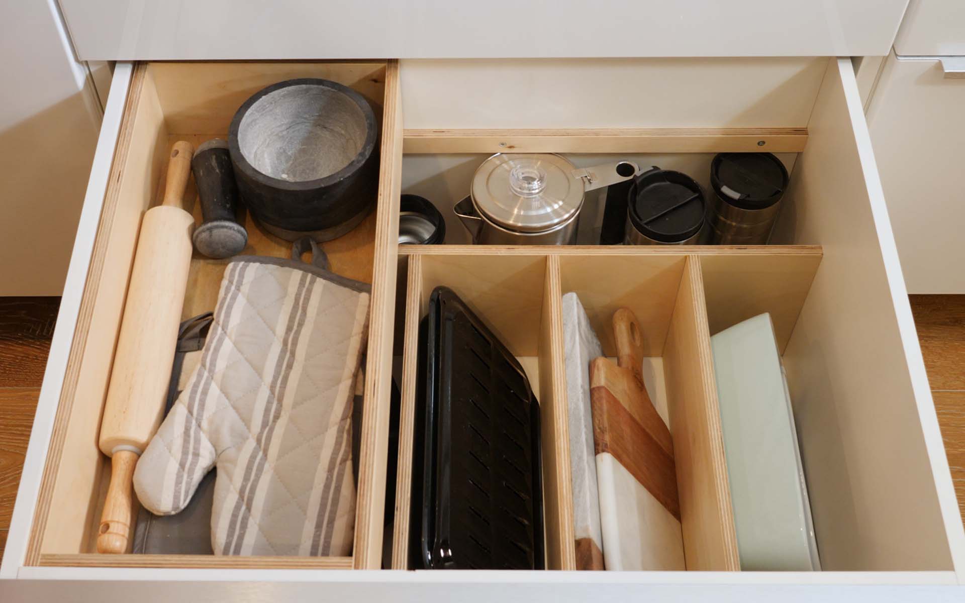 mDesign Plastic Kitchen Cabinet Lazy Susan Food Storage Organizer Raised  Shelf Tray - 2 Tier, Pie-Shaped
