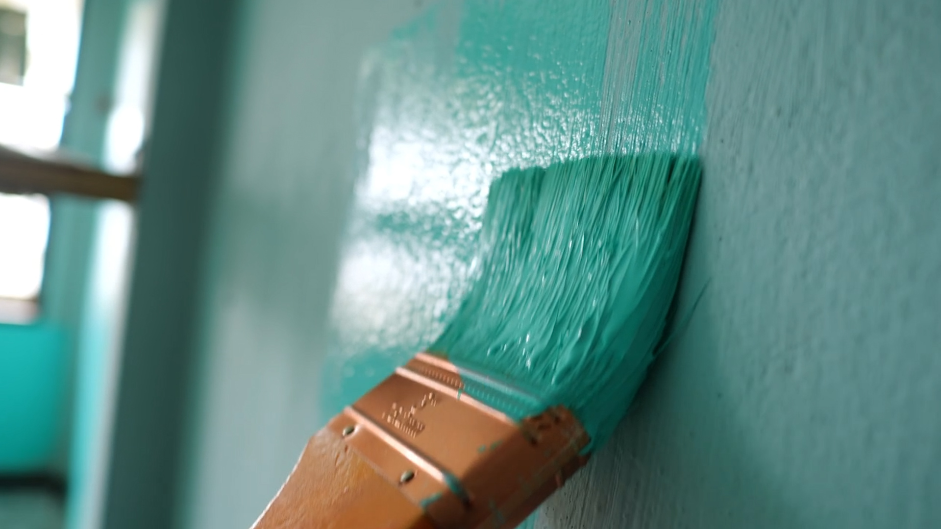 7 Best Paints for an Outdoor Fence